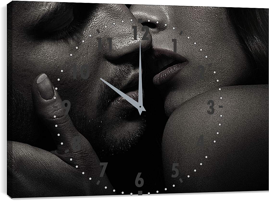 Часы картина - Поцелуй страсти