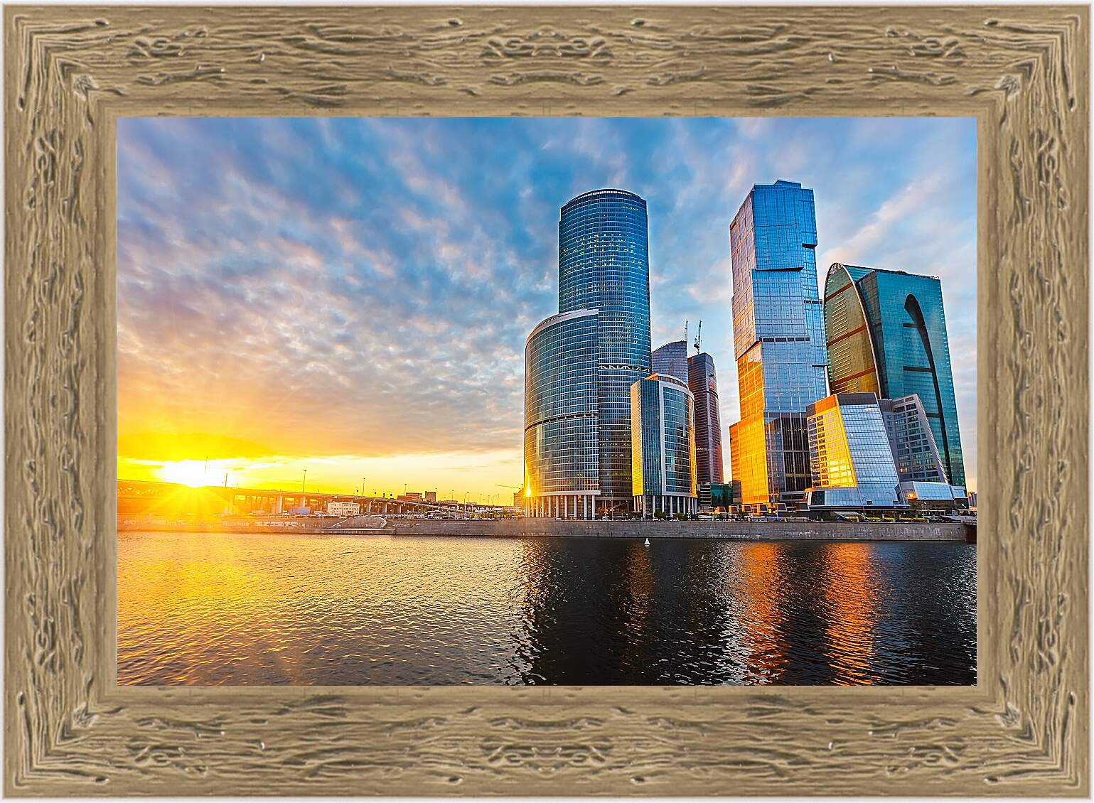 Картина в раме - Москва-сити
