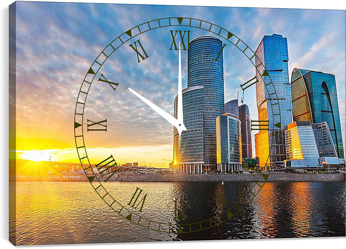 Часы картина - Москва-сити