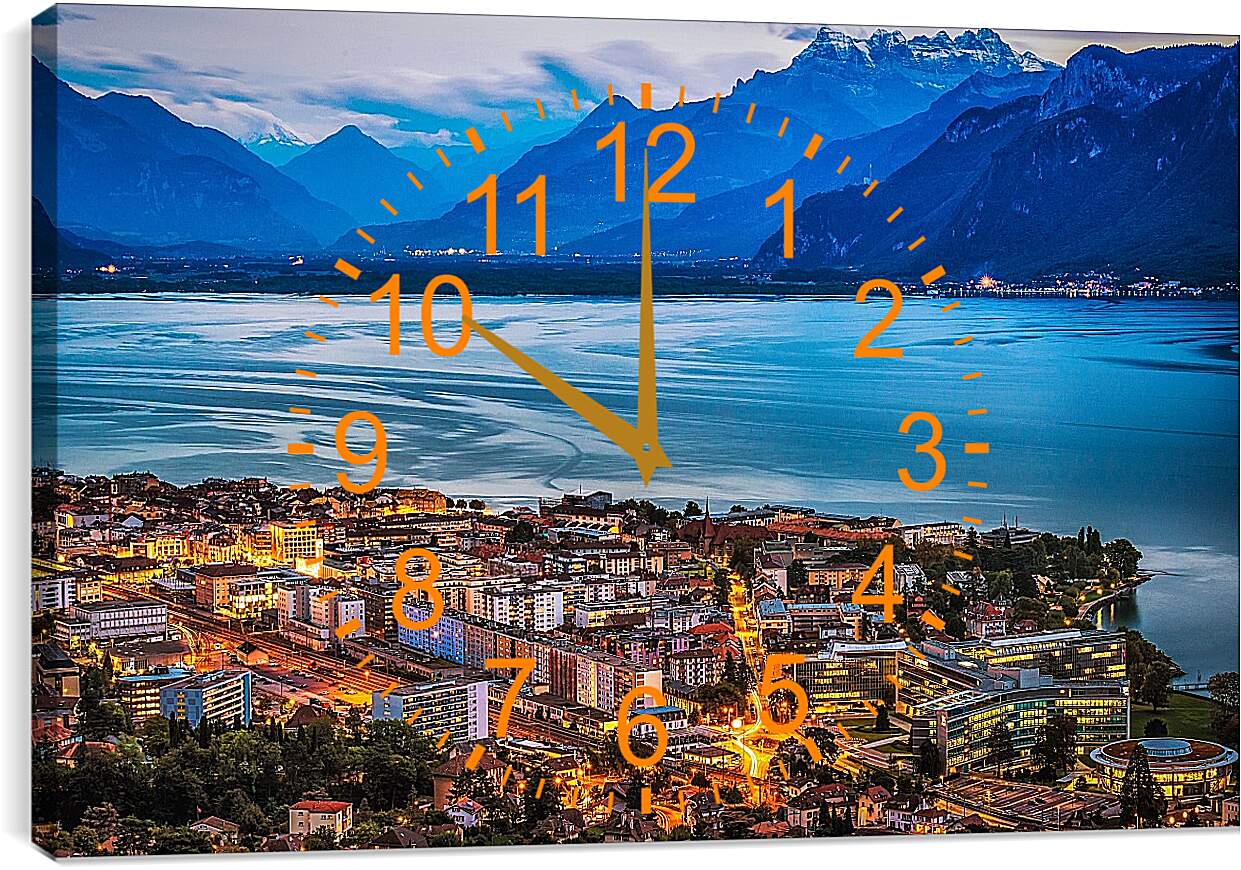 Часы картина - Город на озере