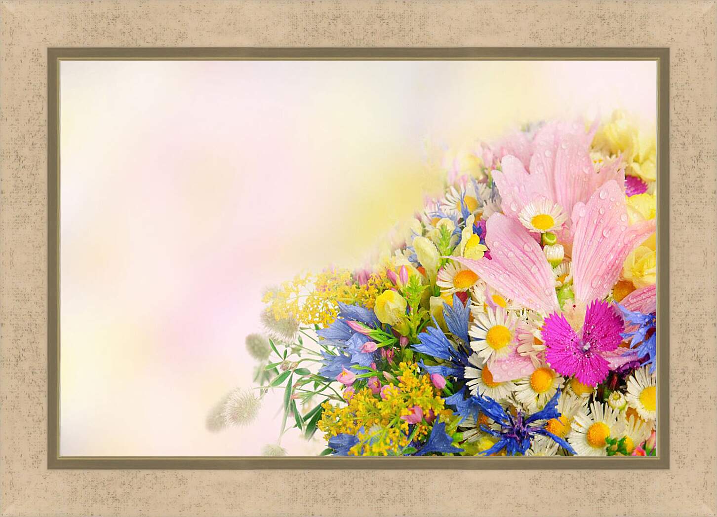 Картина в раме - Весенние цветы