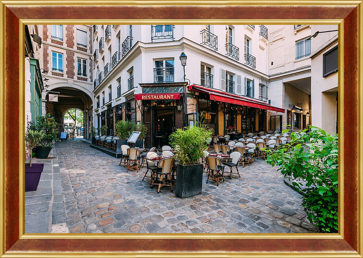 Картина в раме - Кафе Париж