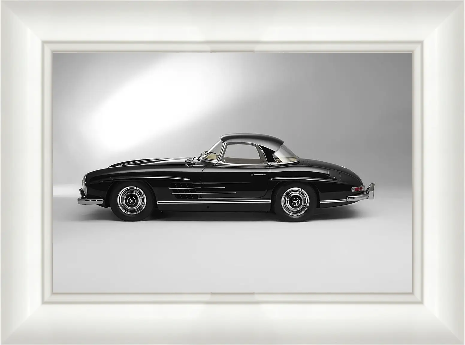 Картина в раме - Mercedes Benz 300 SL в профиль