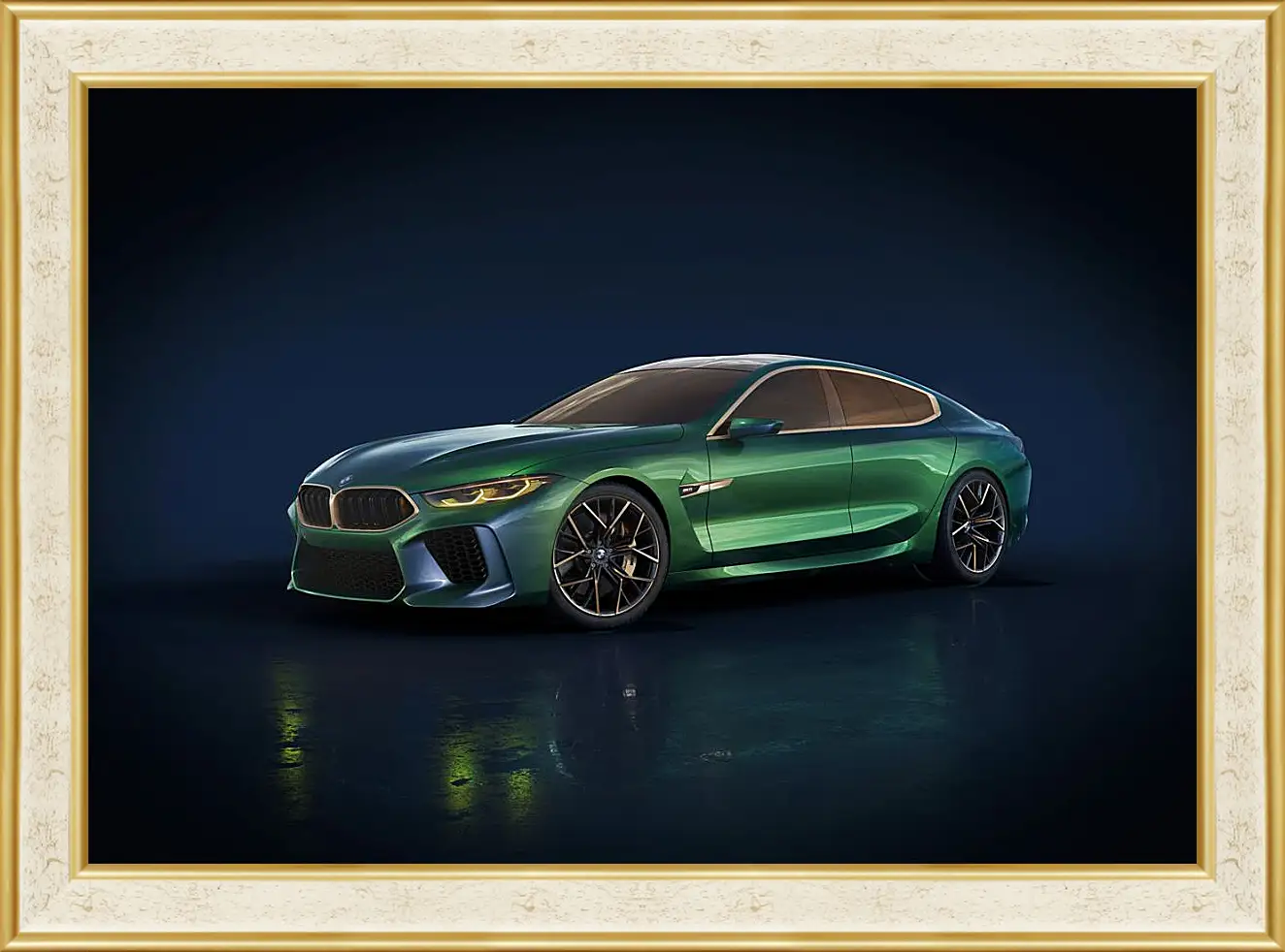 Картина в раме - BMW M8 гранд купе