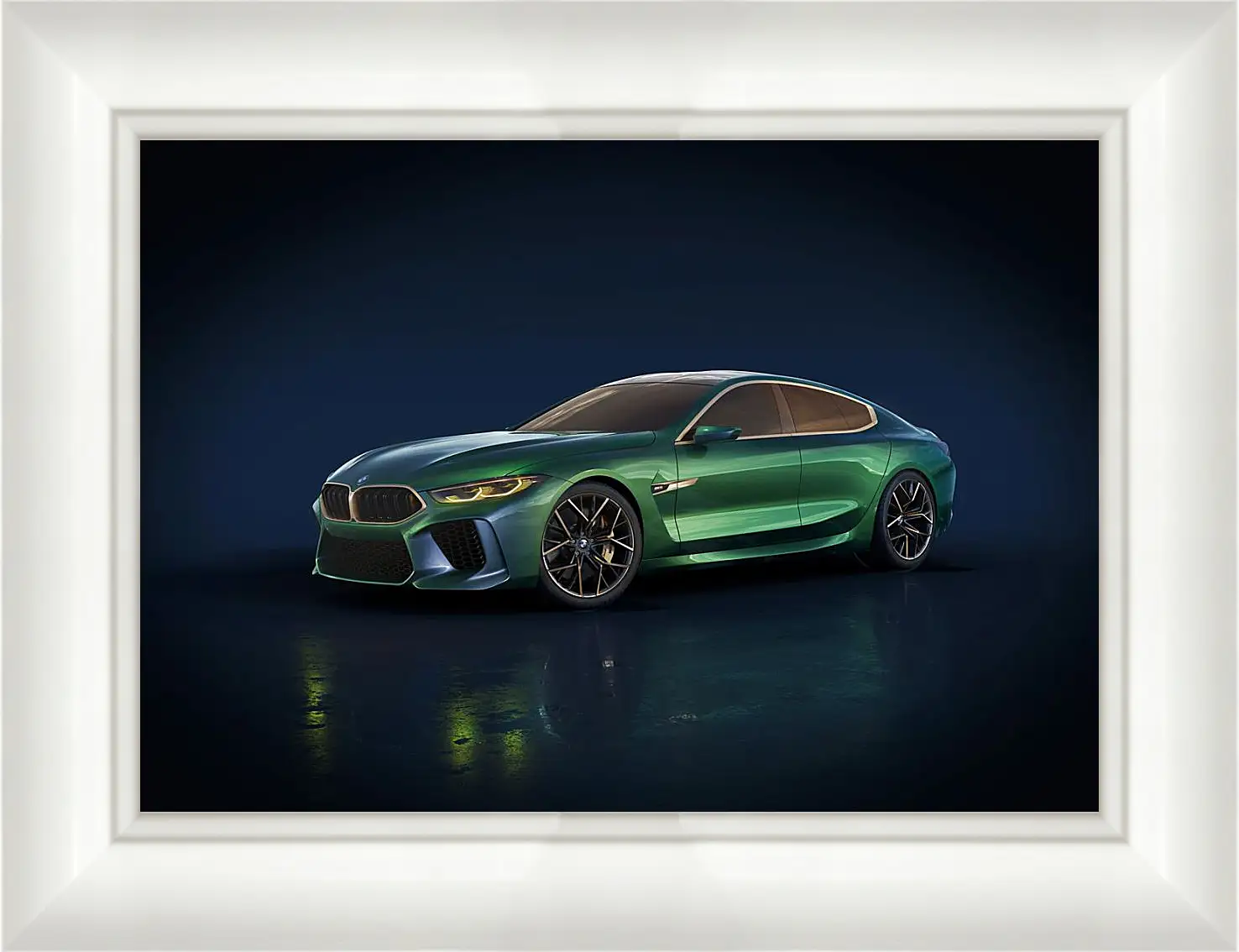 Картина в раме - BMW M8 гранд купе