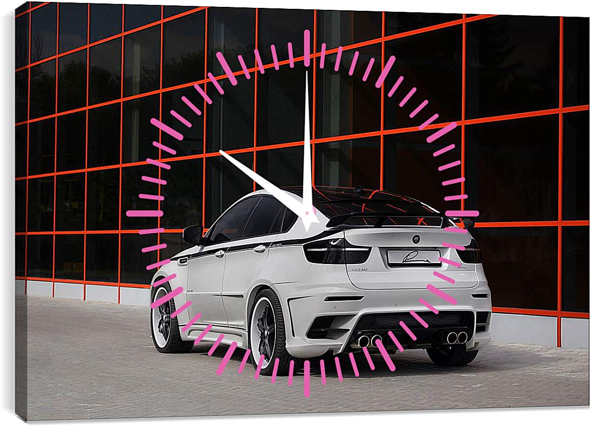 Часы картина - Белая BMW X6