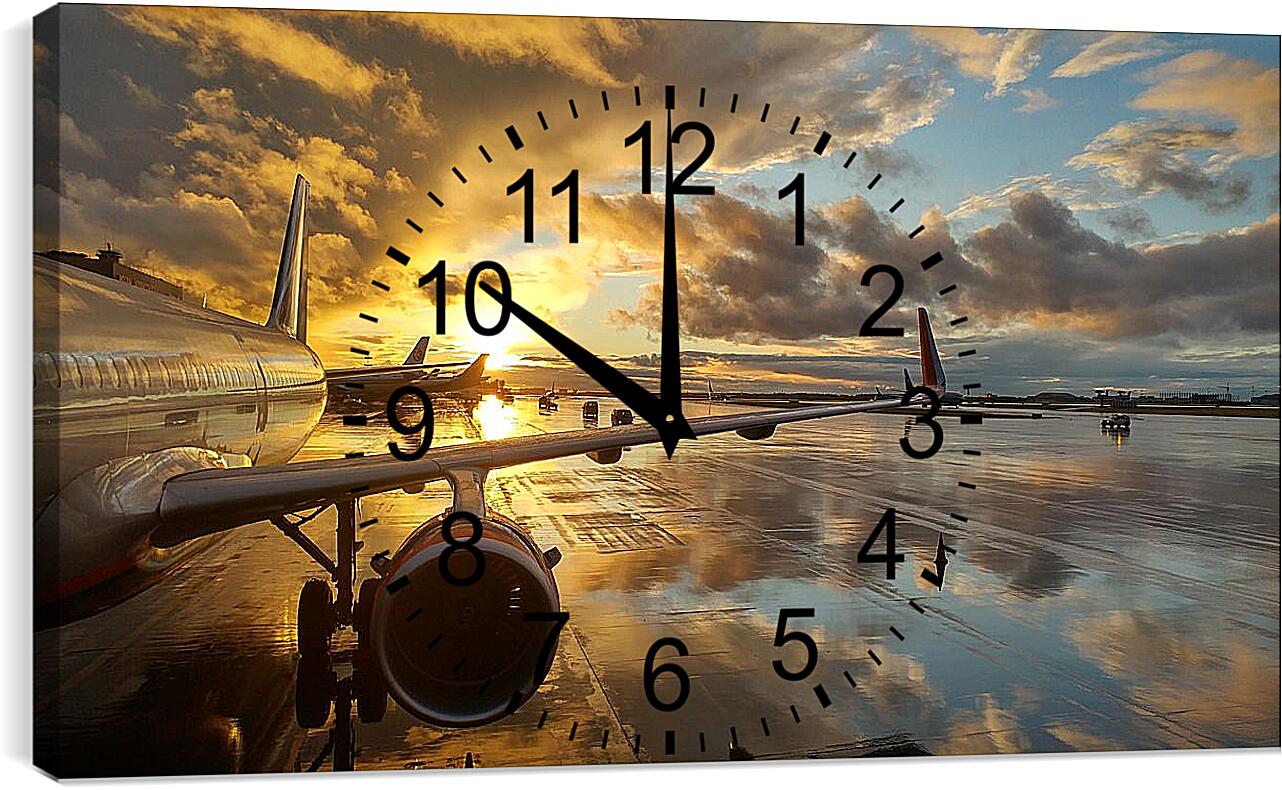 Часы картина - Закат в аэропорту