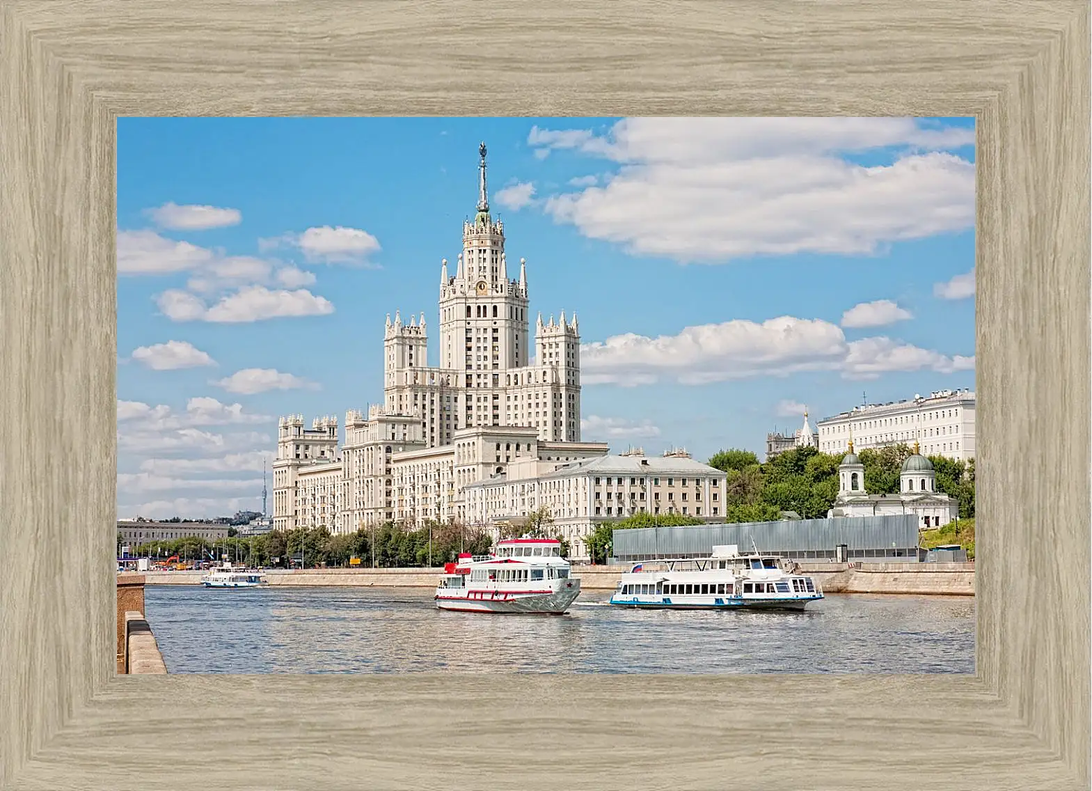 Картина в раме - Котельнеческая набережная