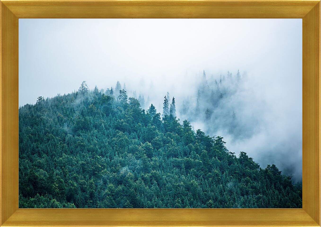 Картина в раме - Туман в горах