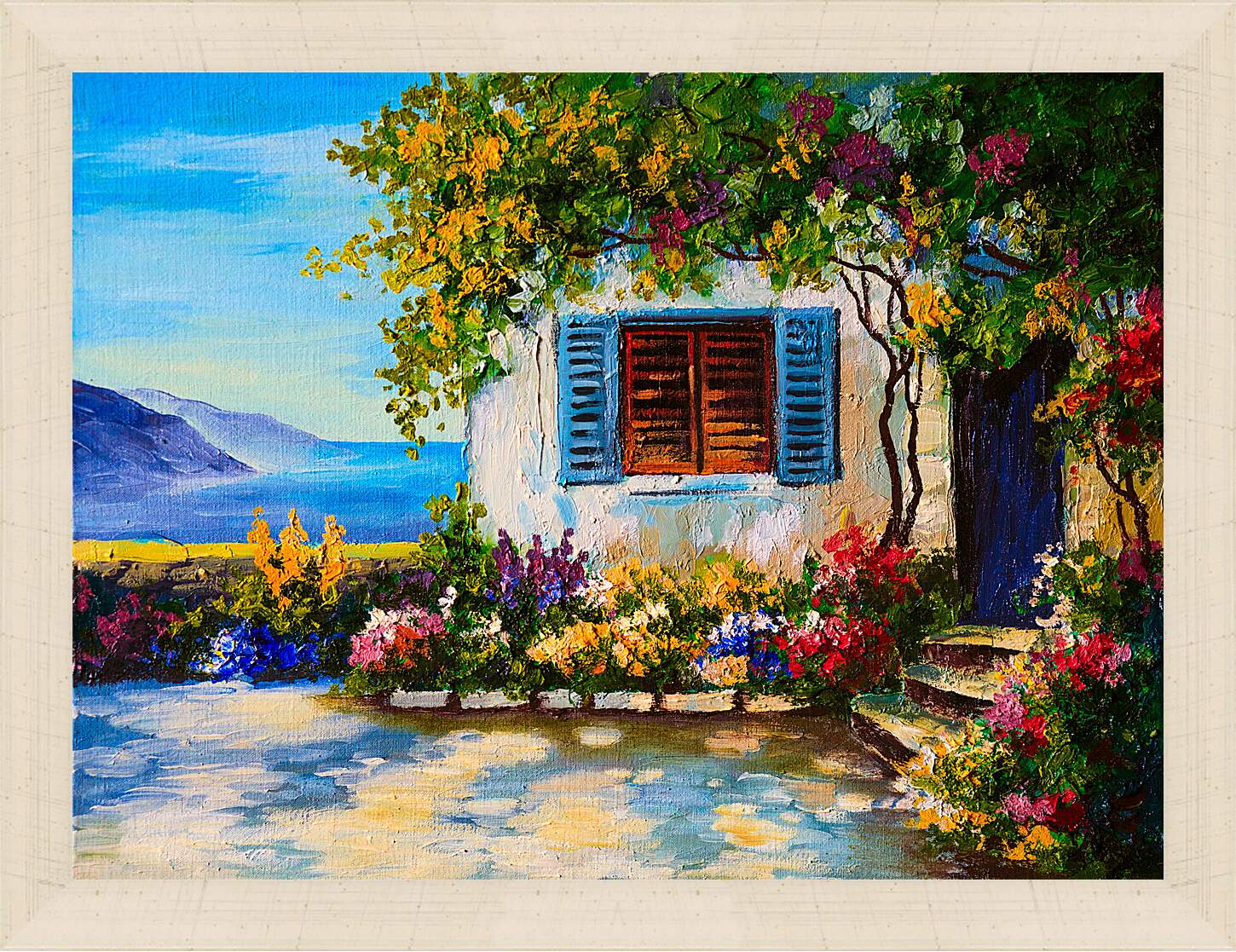 Картина в раме - Цветущий дворик