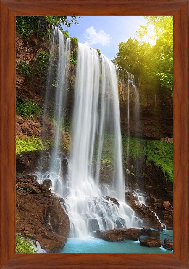 Картина в раме - Белый струи водопада