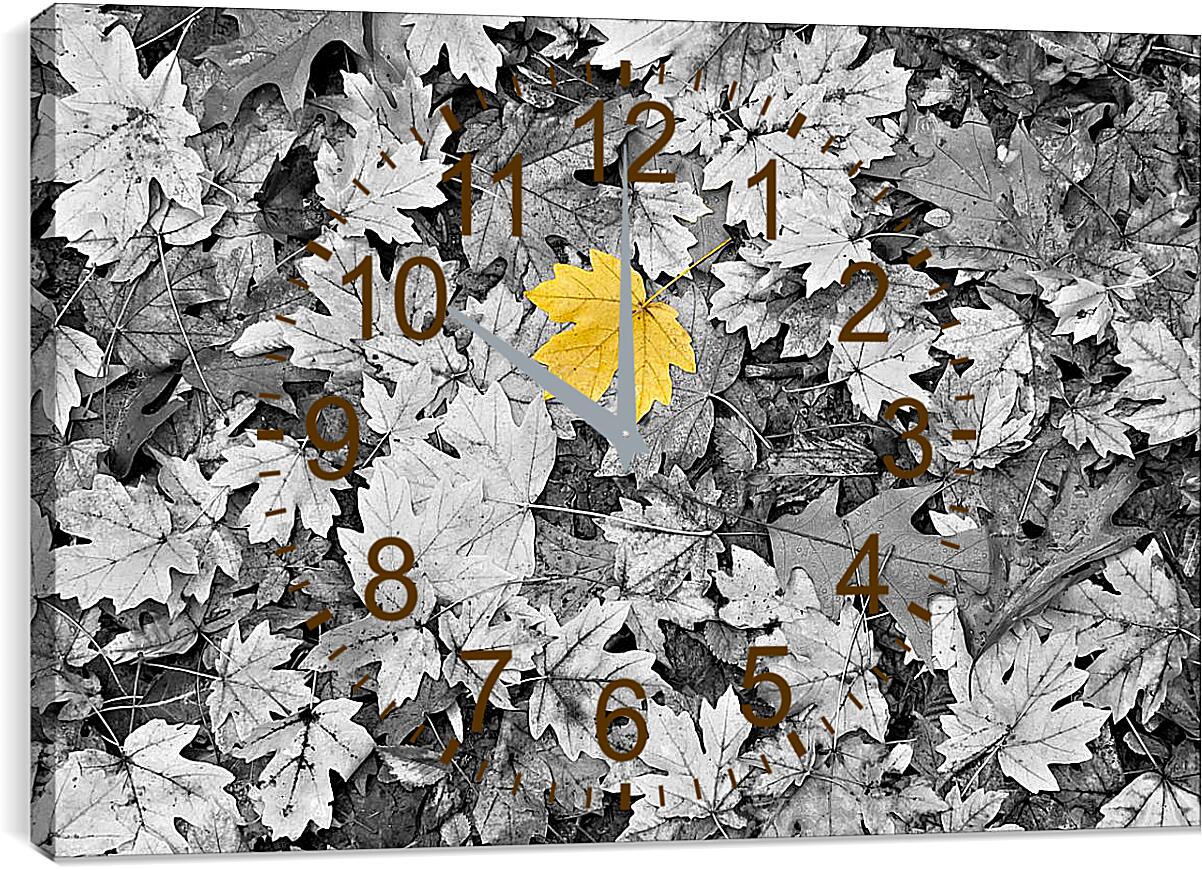 Часы картина - Кленовые листья