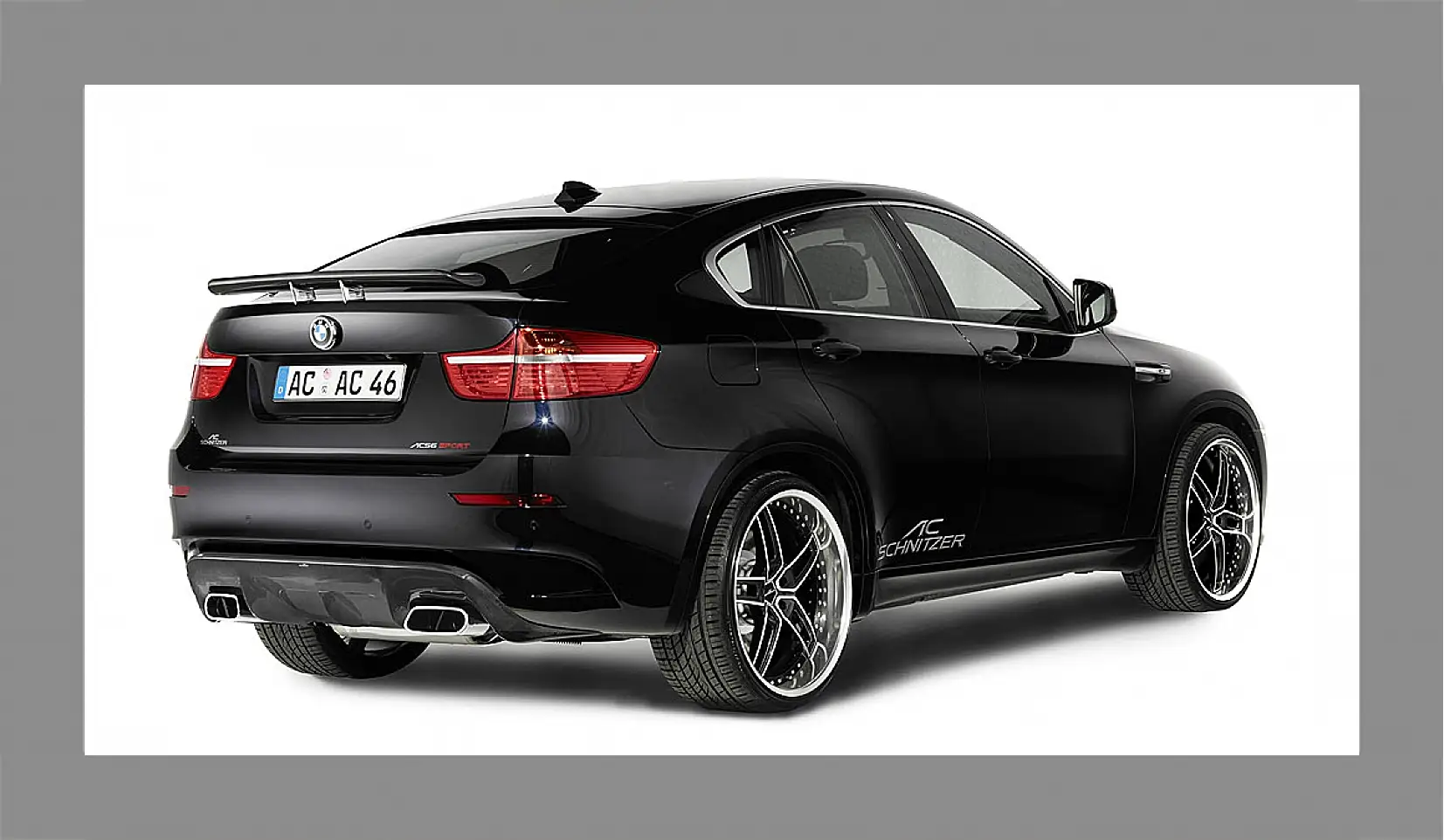 Картина в раме - BMW X6 черный