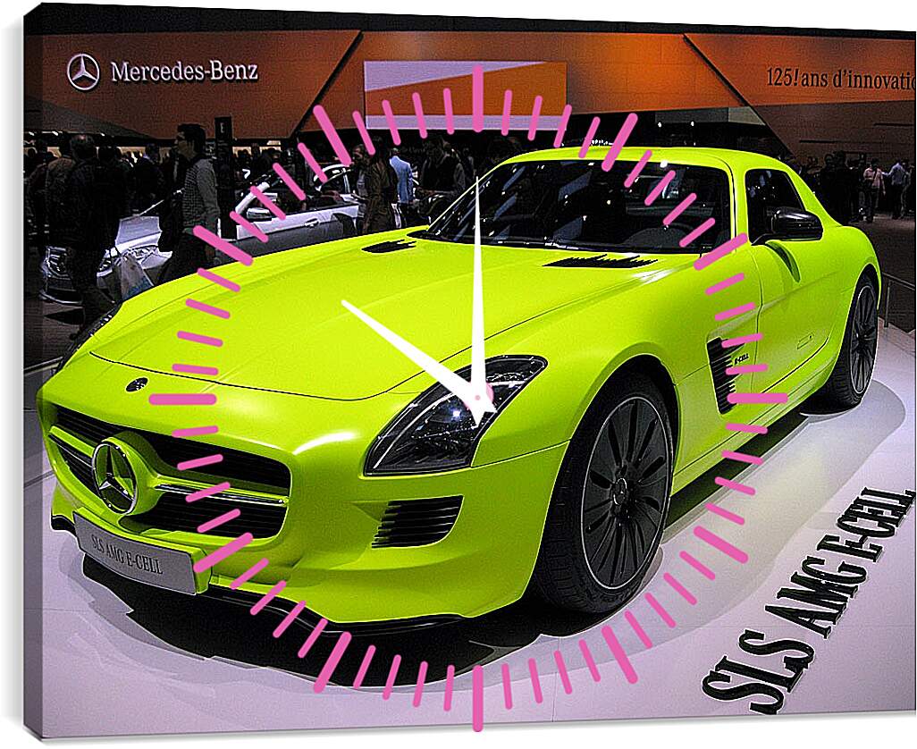 Часы картина - Зеленый Mercedes SLS AMG (Мерседес чайка)