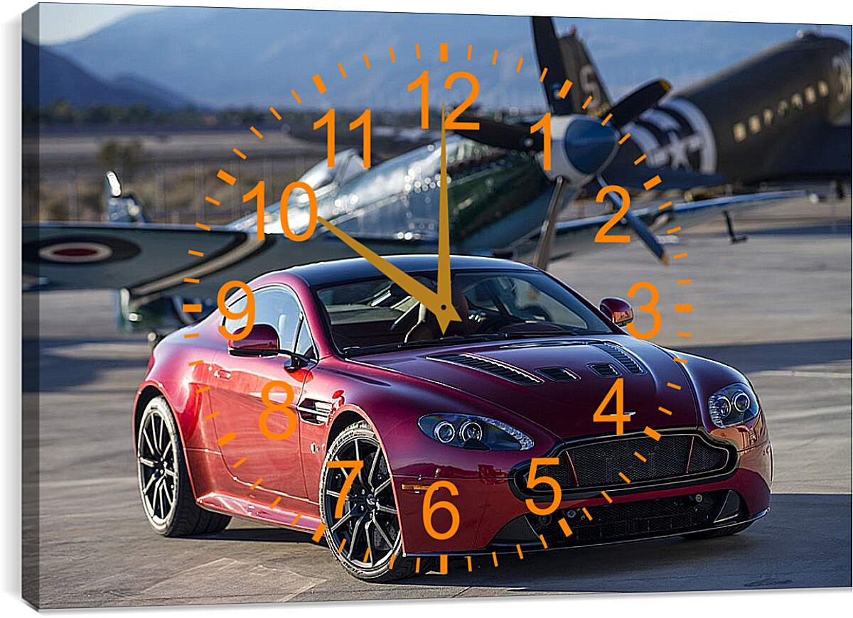 Часы картина - Aston Martin и самолет