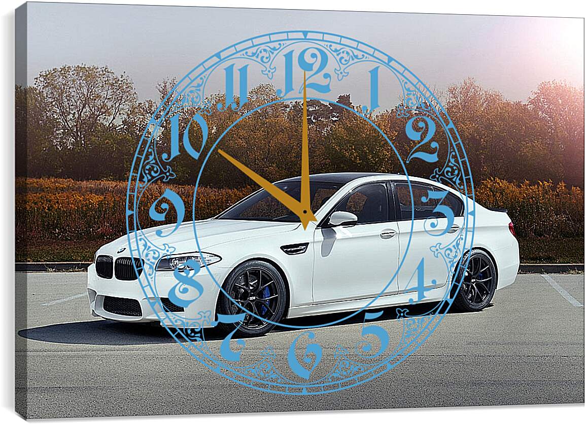 Часы картина - BMW M5 белый