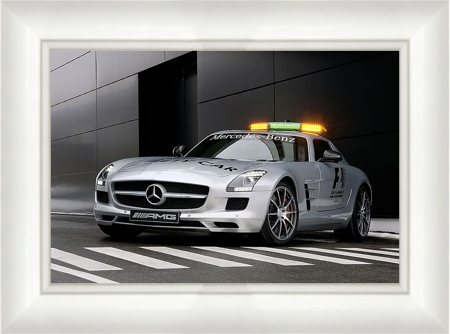 Картина в раме - Mercedes SLS AMG