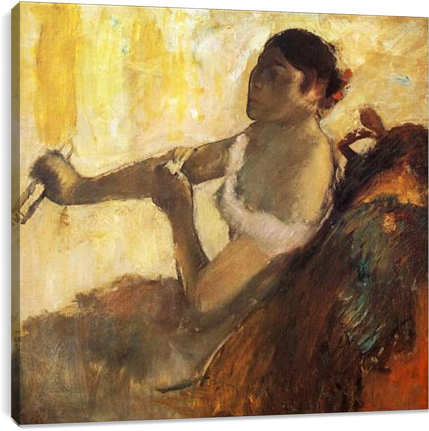 Постер и плакат - Femme assise tirant son gant, jeune femme assise mettant ses gants. Эдгар Дега