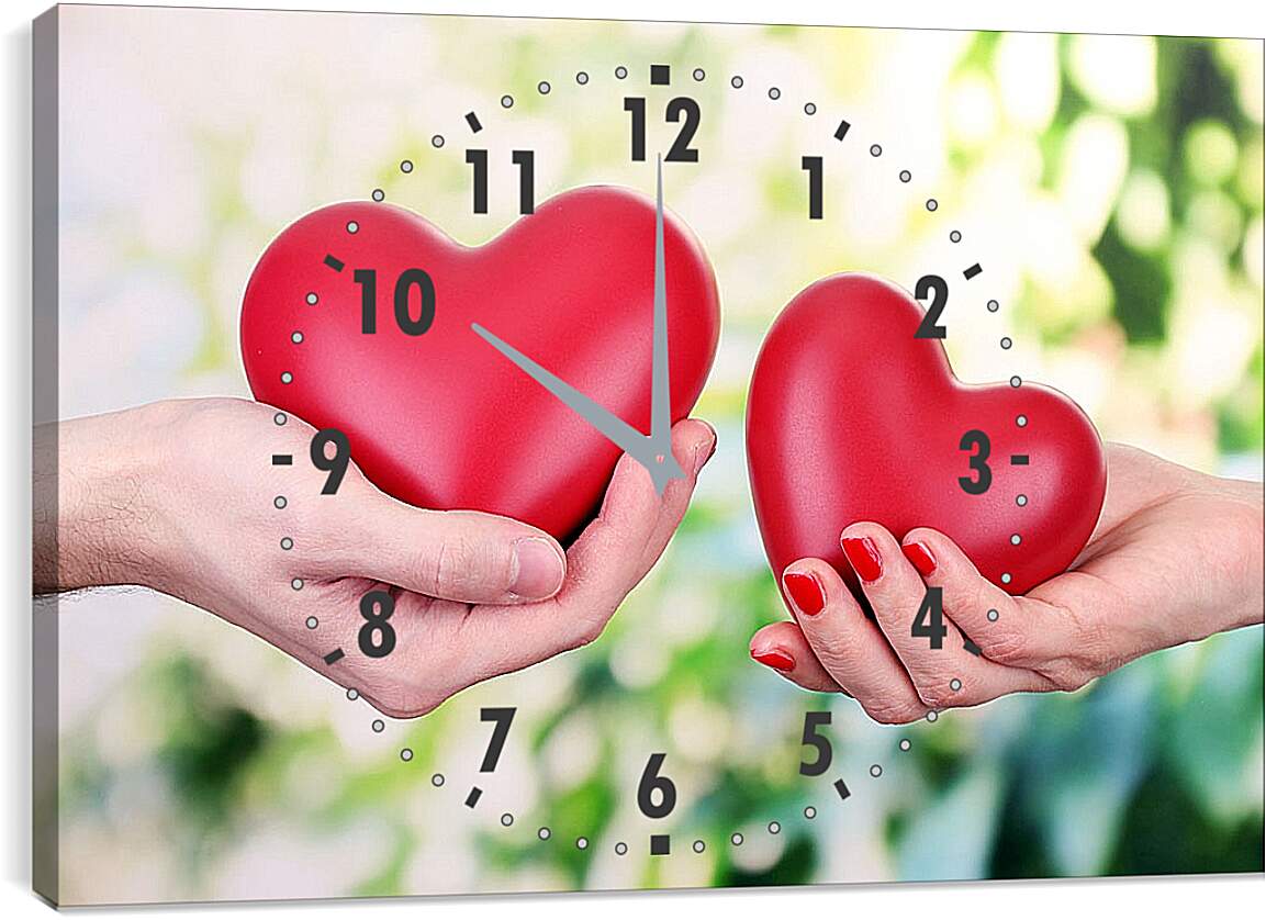 Часы картина - Два сердца в руках