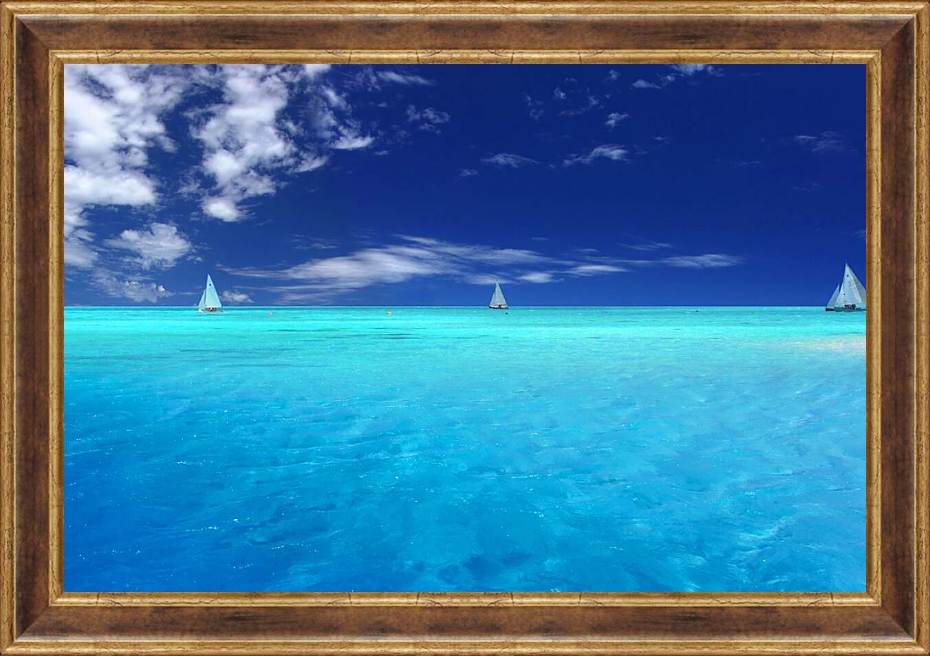 Картина в раме - Небо и море