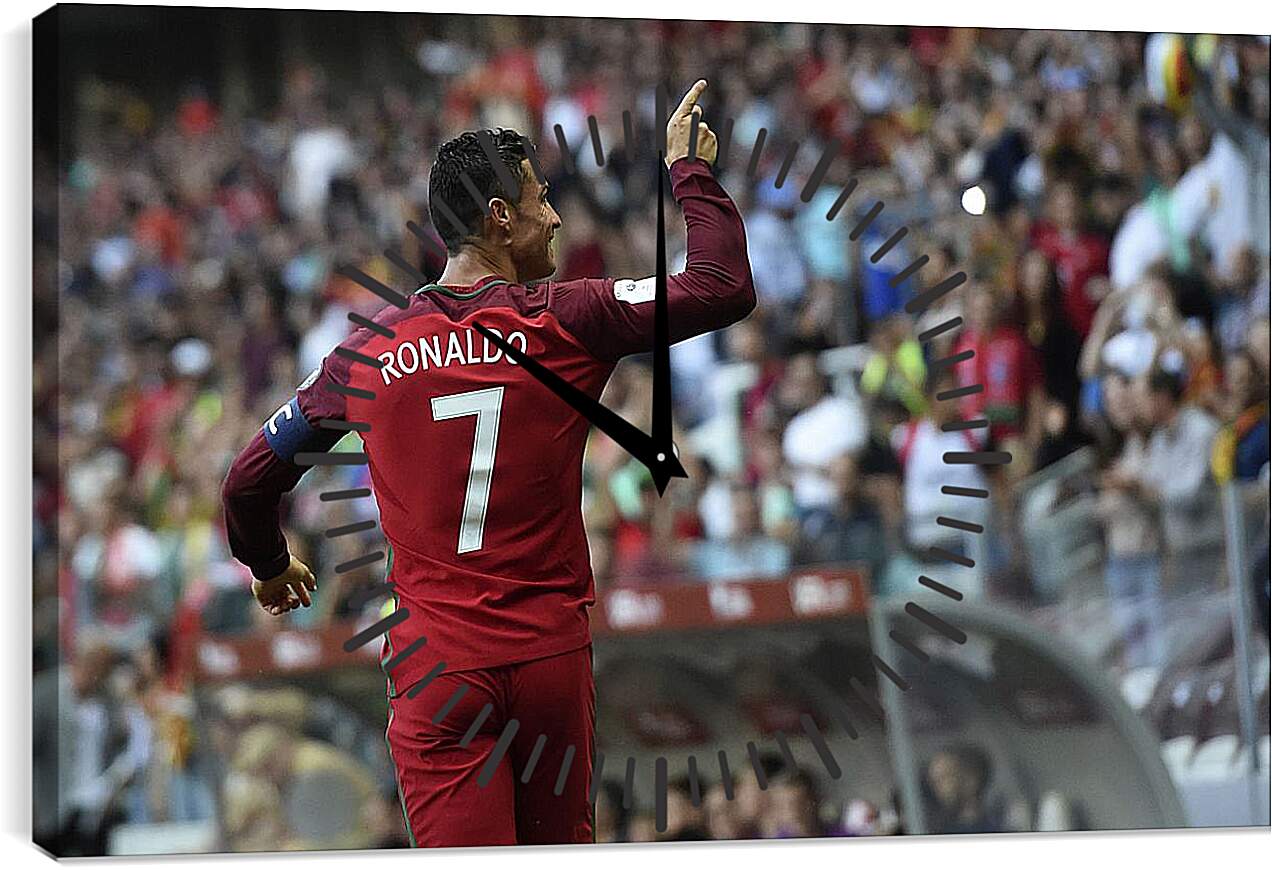 Часы картина - Криштиану Роналду в сборной Португалии. (Cristiano Ronaldo)