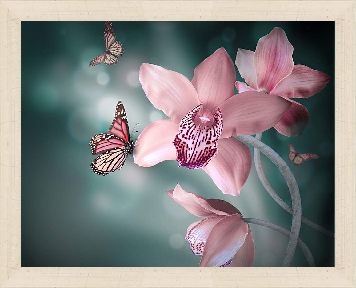 Картина в раме - Нежно-розовые цветы и бабочки