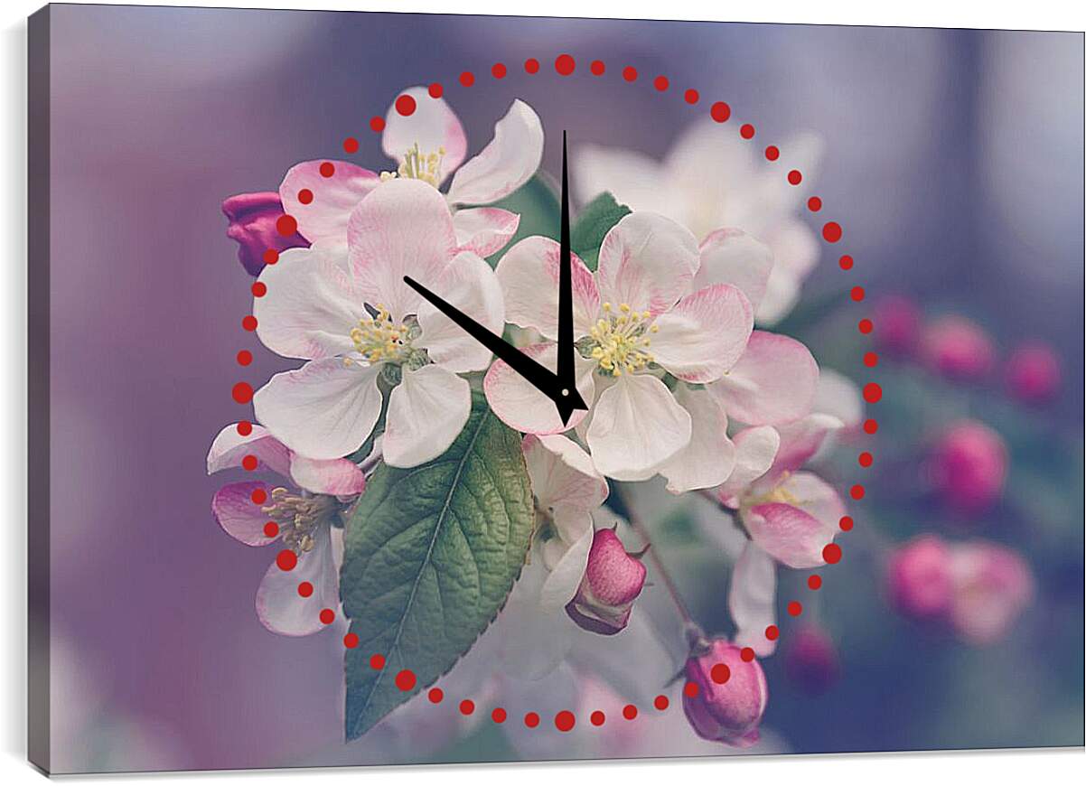 Часы картина - Весенняя яблоня