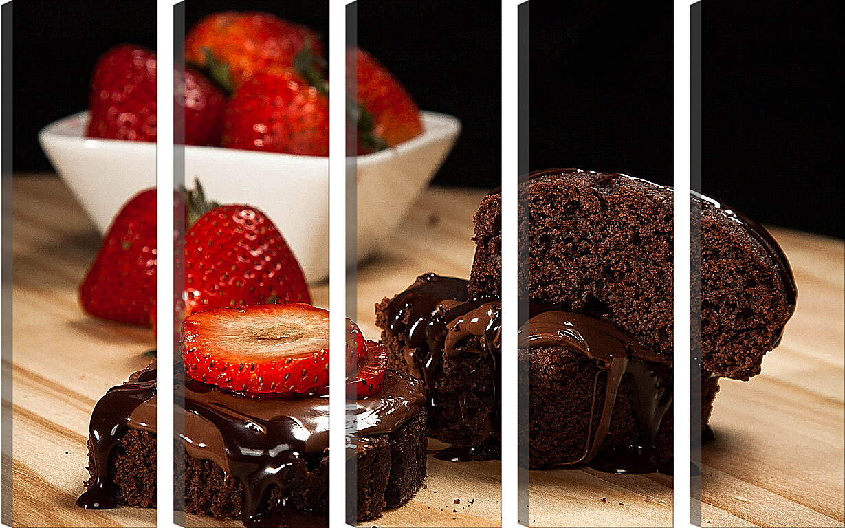 Модульная картина - Клубника и шоколадный десерт