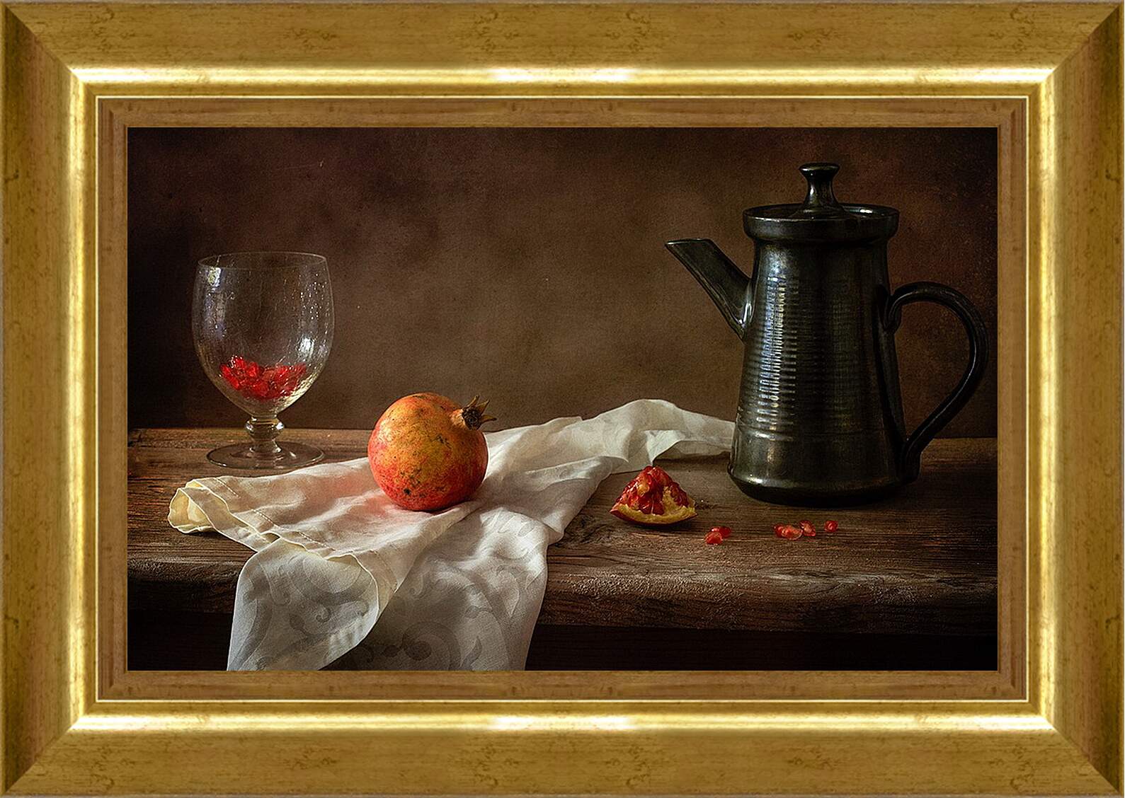 Картина в раме - Гранат, бокал и чайник