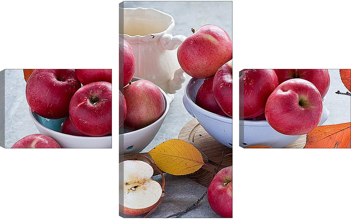 Модульная картина - Яблоки на столе и в тарелках