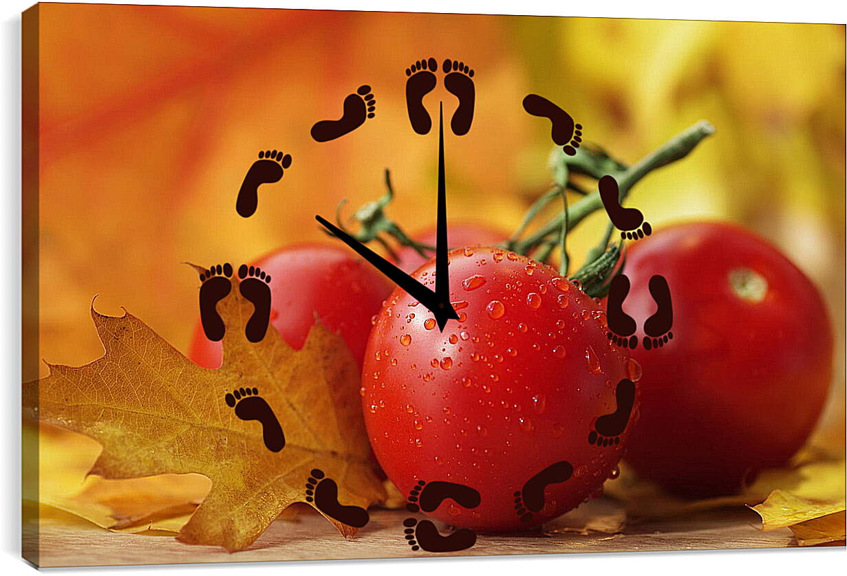 Часы картина - Четыре помидора и осенние листья на столе