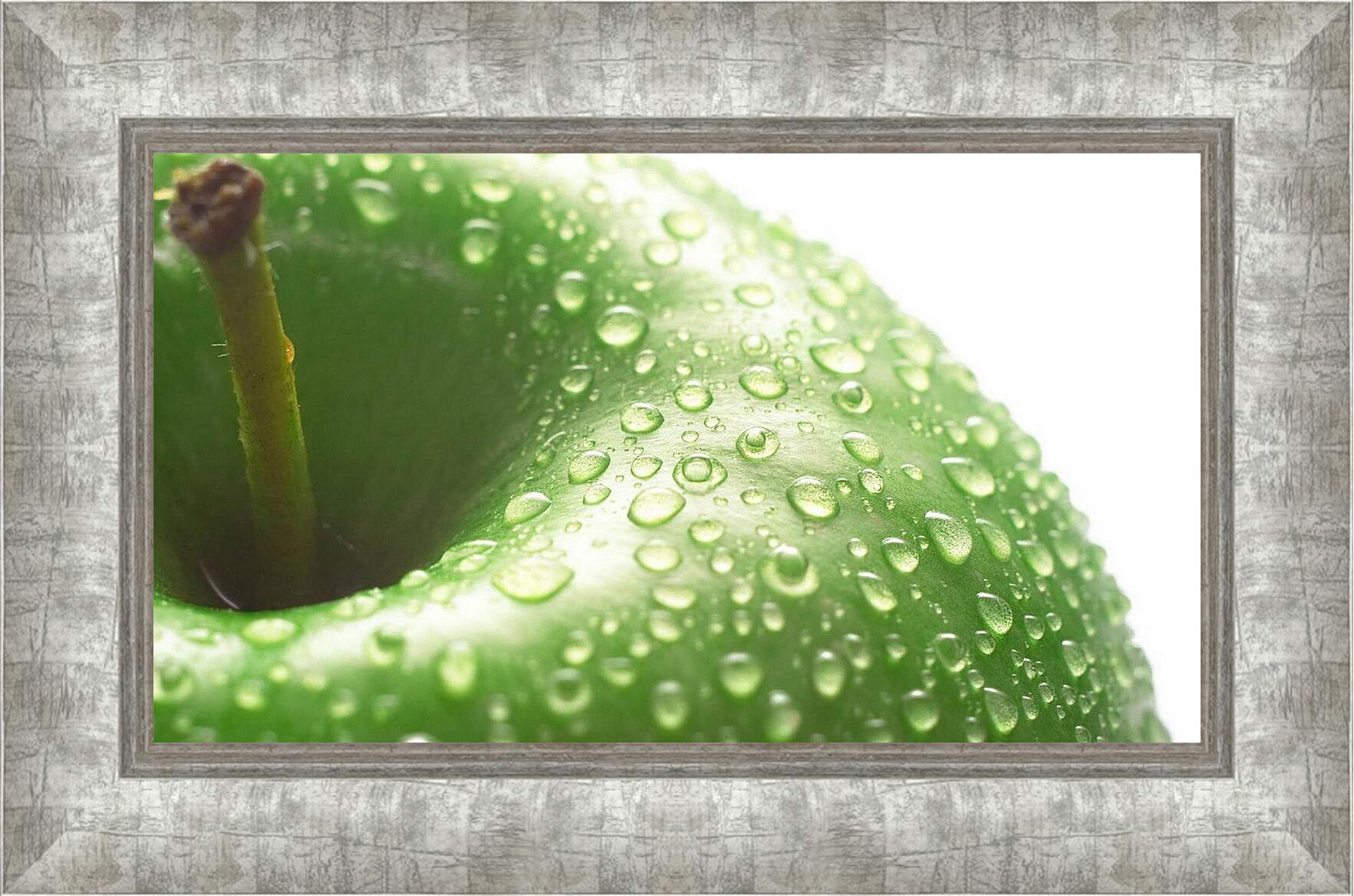 Картина в раме - Капли воды на зелёном яблоке