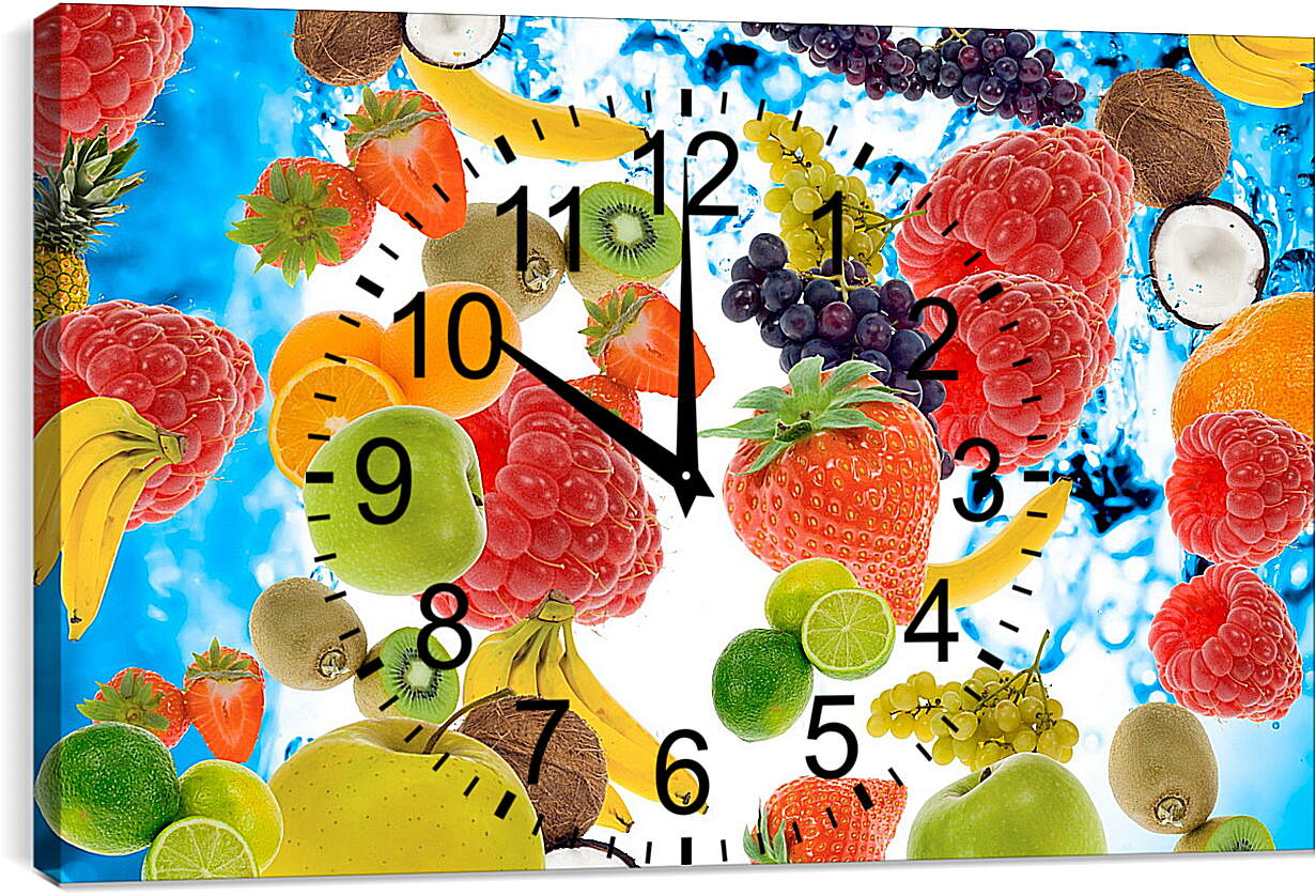 Часы картина - Фрукты и ягоды на фоне воды