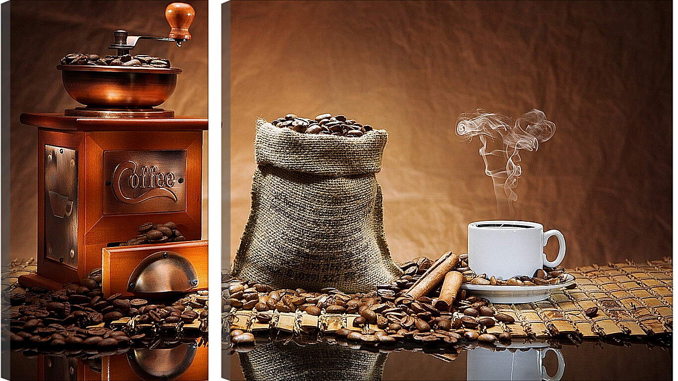Модульная картина - Целый мешок кофе и горячая чашка кофе на столе