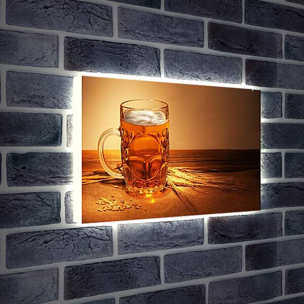 Лайтбокс световая панель - Кружка пива и колоски хлеба на столе