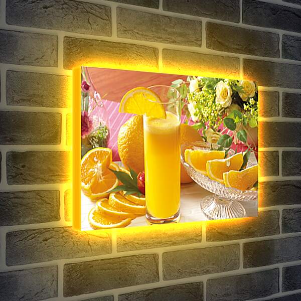 Лайтбокс световая панель - Стакан апельсинового сока, целые апельсины и дольки