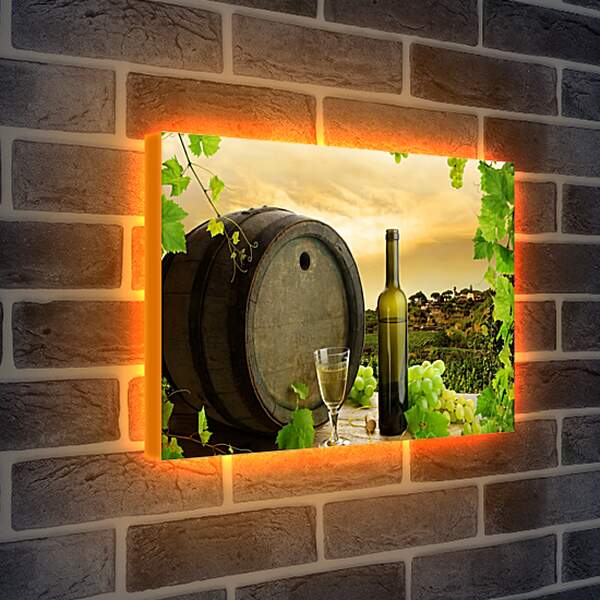 Лайтбокс световая панель - Виноградная плантация и бокал вина с бутылкой на столе