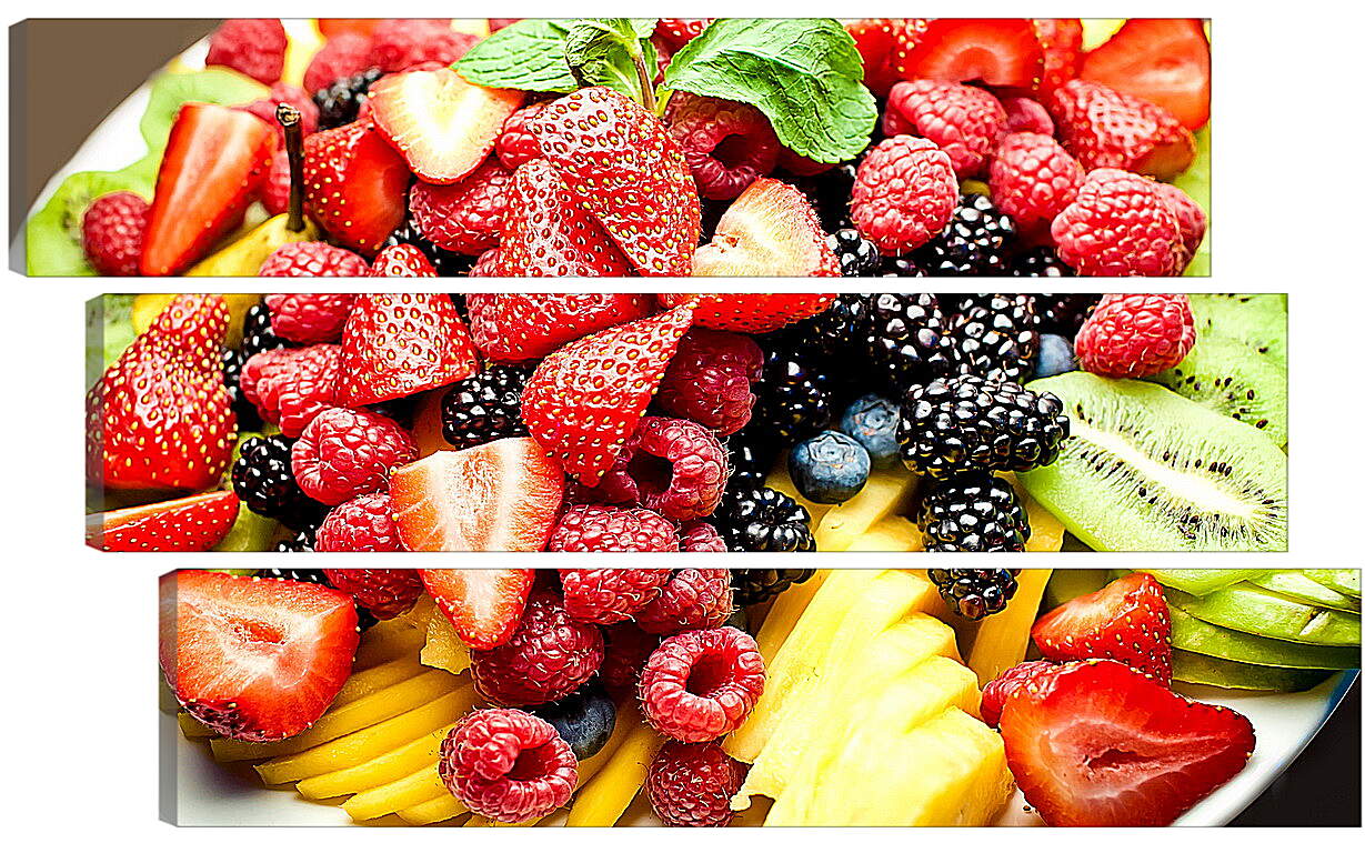 Модульная картина - Большая тарелка ягод и фруктов