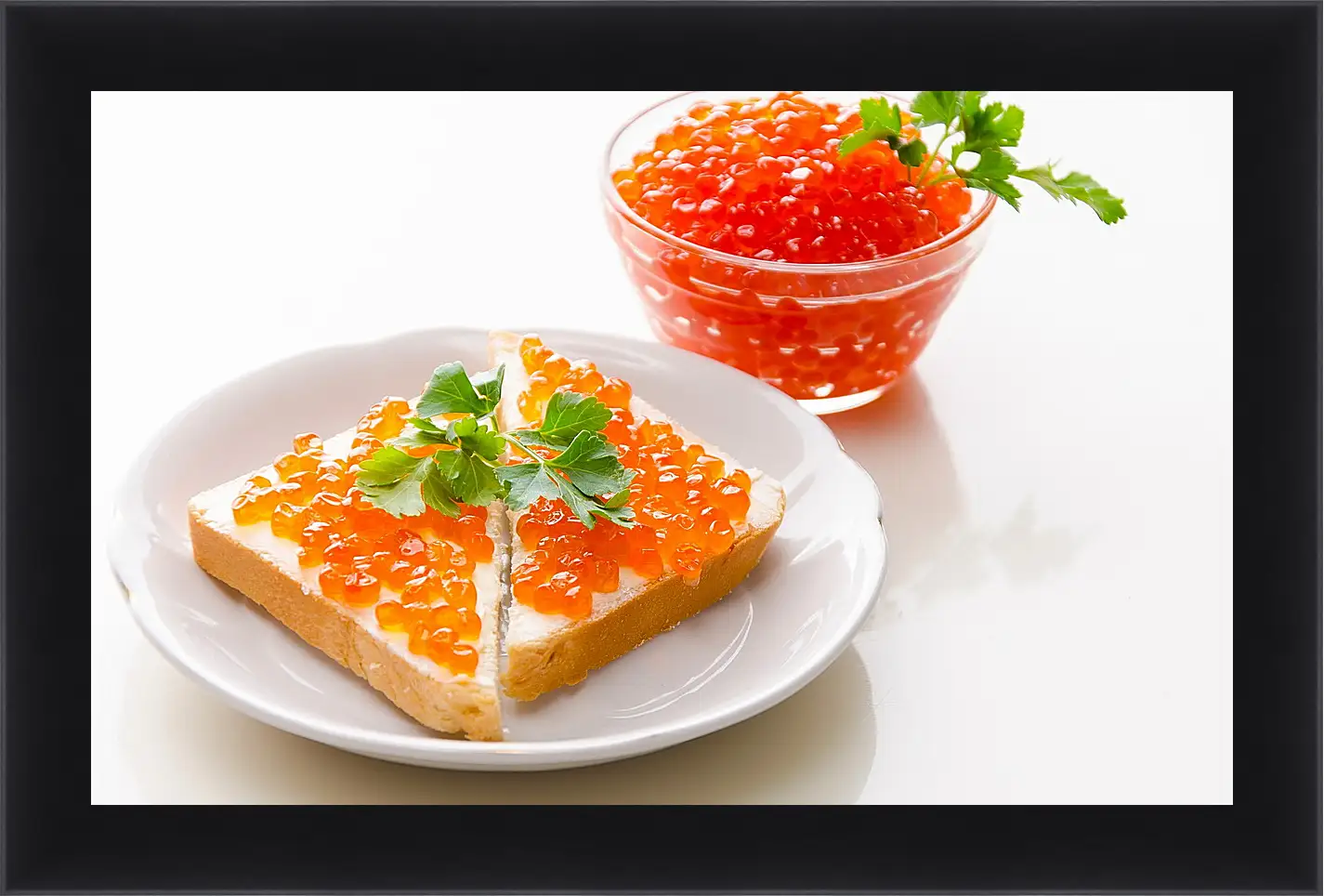 Красная икра. Икры у девушек. Caviar jar. Красная икра для беременных. Красная икра.