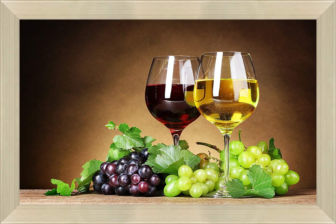 Картина в раме - Два бокала красного и белого вина и виноград