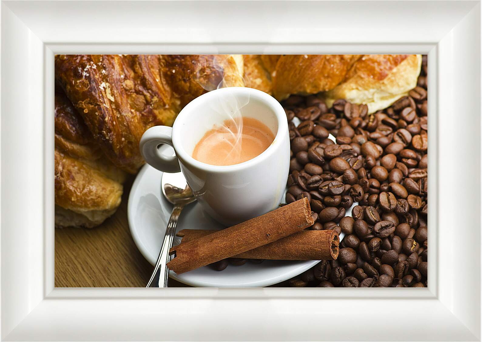 Картина в раме - Половина чашки кофе на блюдце и выпечка