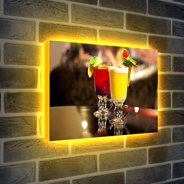 Лайтбокс световая панель - Два коктейля красного и жёлтого цвета