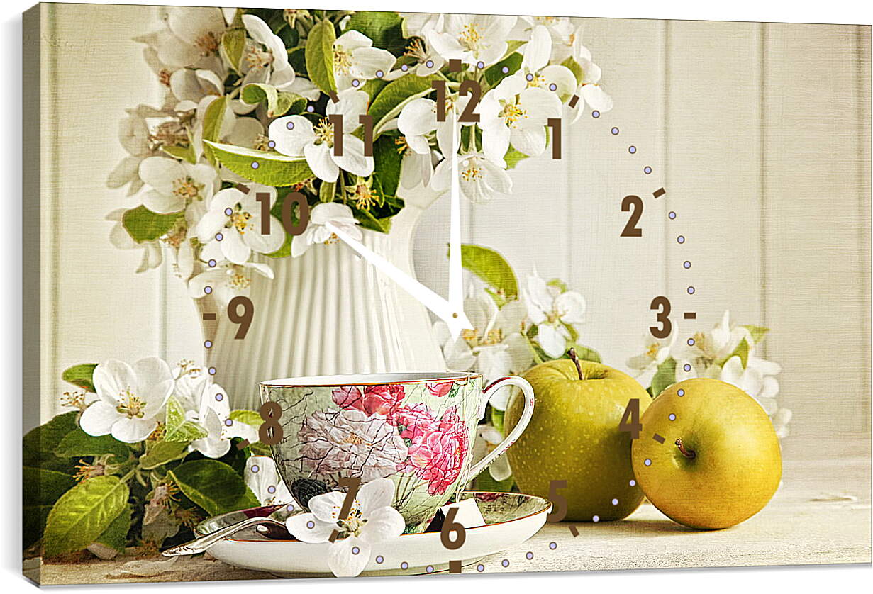 Часы картина - Два яблока, цветы и чашка на блюдце