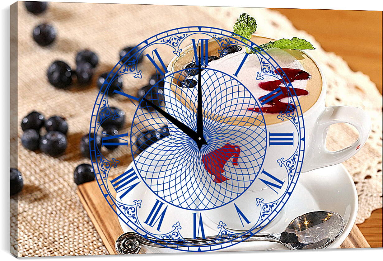 Часы картина - Ягоды на столе и чашка на блюдце