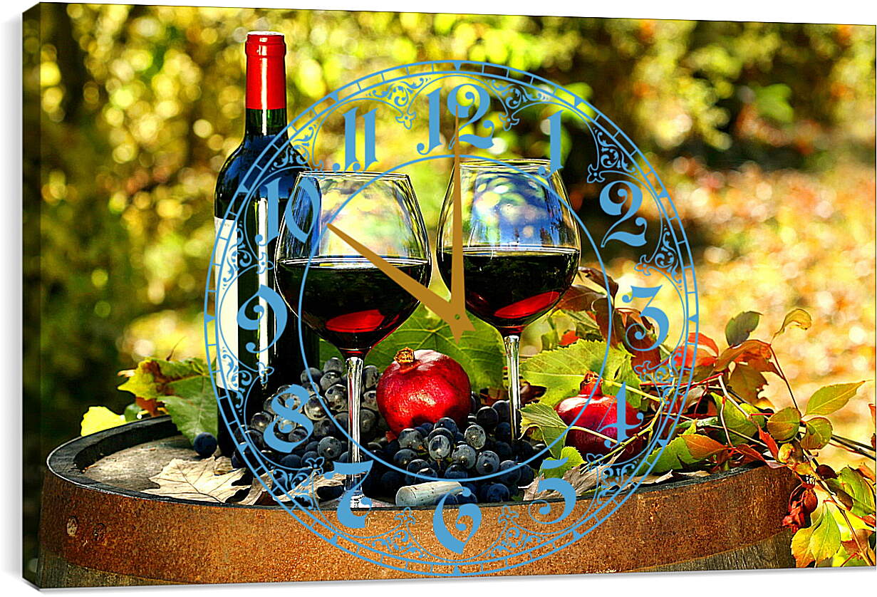 Часы картина - Бутылка и два бокала вина на природе
