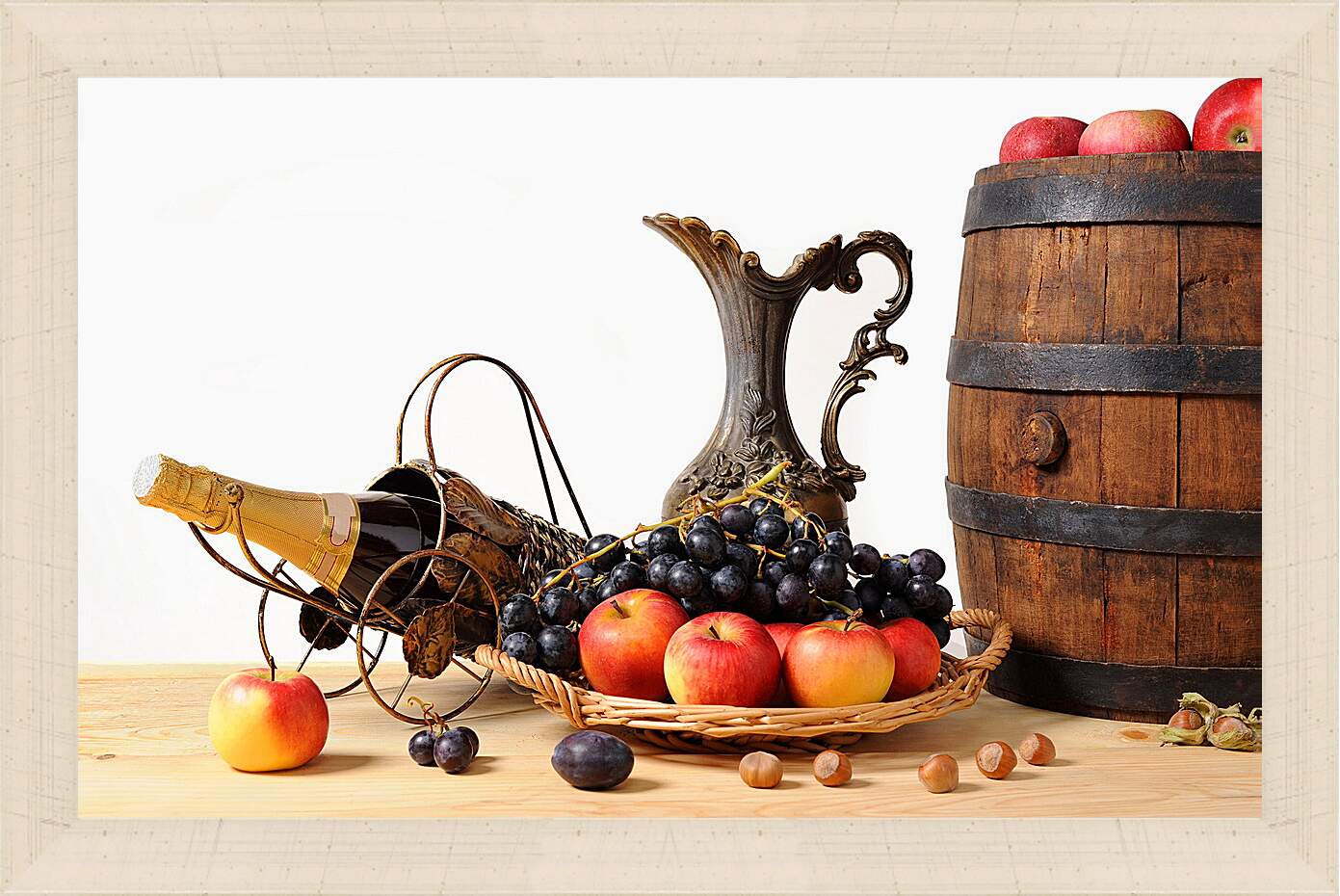 Картина в раме - Фрукты и ягоды в корзинке и яблоки на бочке