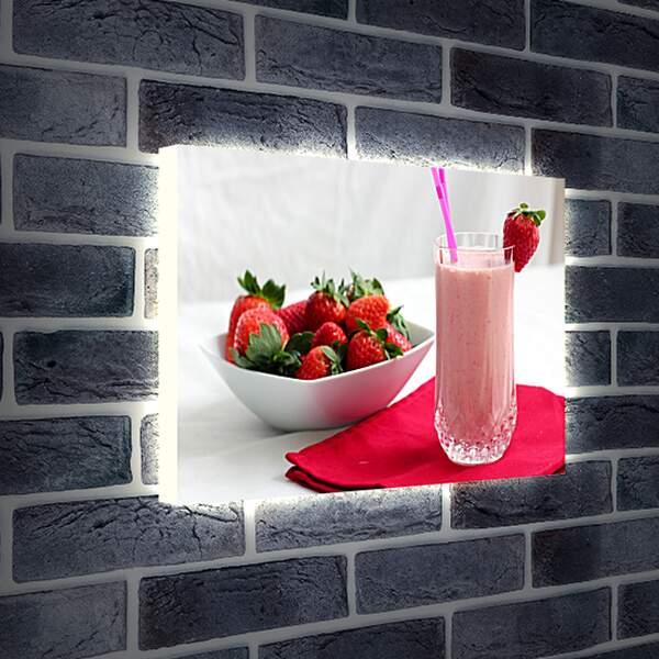 Лайтбокс световая панель - Тарелка с клубникой и коктейль