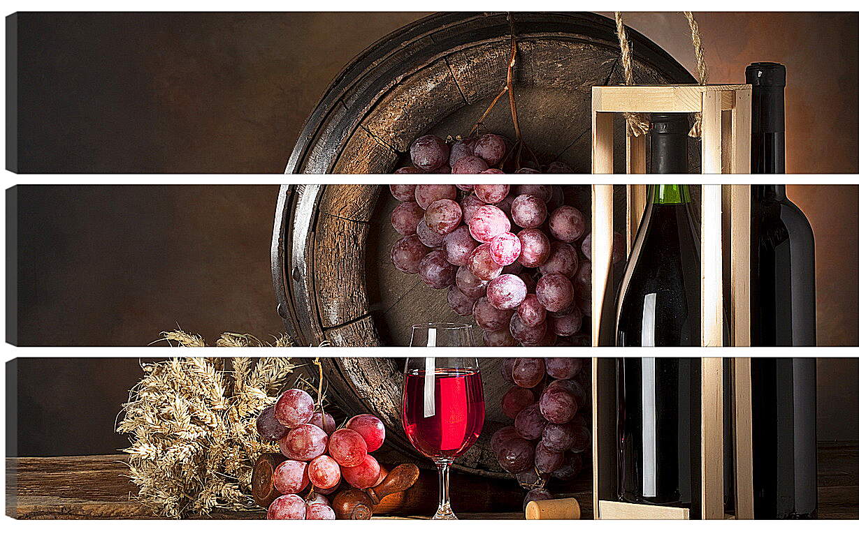 Модульная картина - Бокал вина и гроздь винограда висящая на бочке