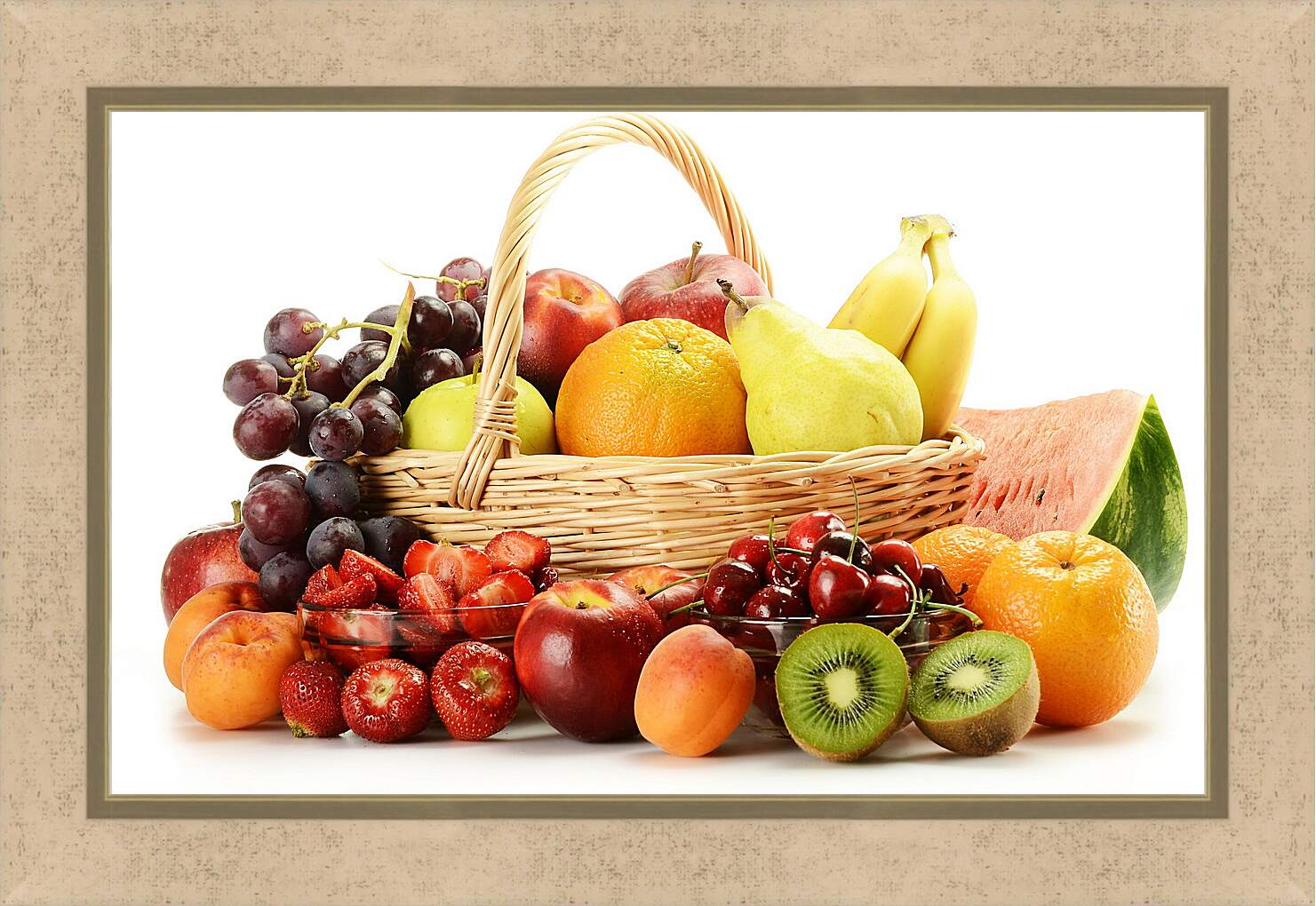Картина в раме - Ассорти фруктов и ягод