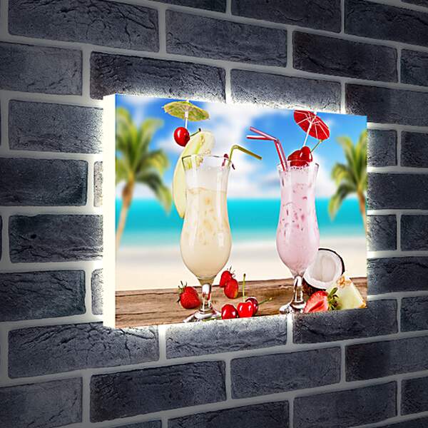 Лайтбокс световая панель - Кокос и два коктейля на столе